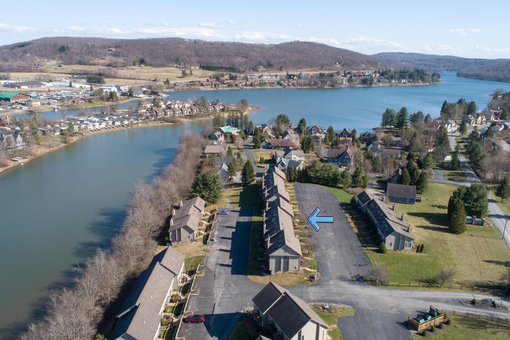 Deep Creek Village McHenry Habitación foto