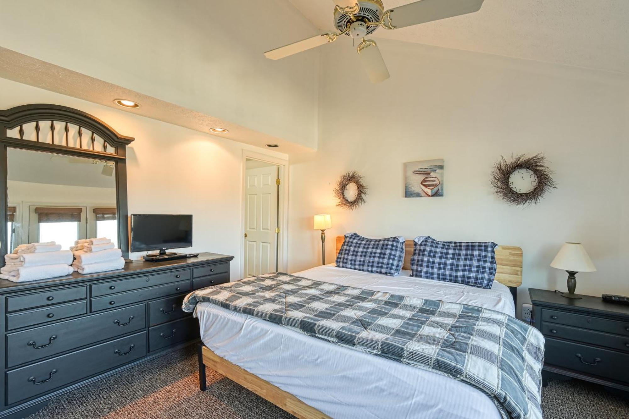 Deep Creek Village McHenry Habitación foto